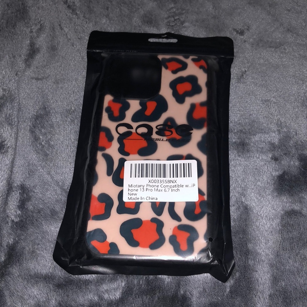 iPhone 13 Pro Max leopard phone case